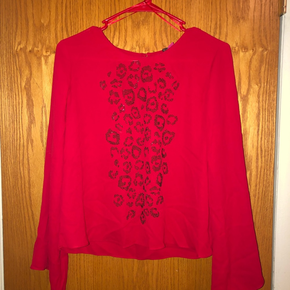 Size S Vince Camuto leopard print blouse